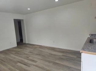 21131A Ocean View Dr, Hayward, CA 94541