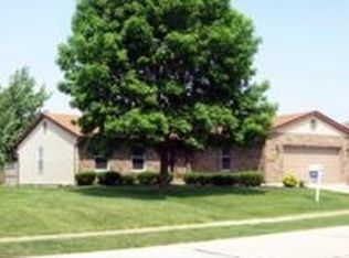 2017 Cheshire Dr, Saint Marys, OH 45885