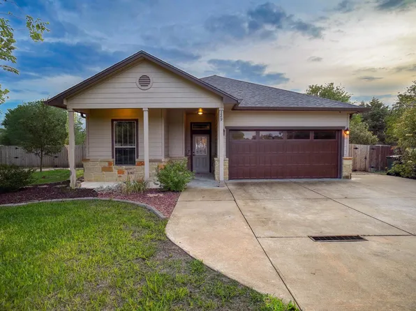 129 Haliimaile Ln, Bastrop, TX 78602