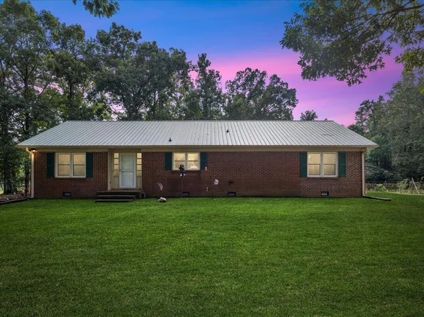 1474 Joe Brown Rd, Bear Creek, NC 27207