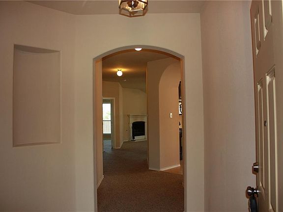 5th image of 1325 Taren Trl