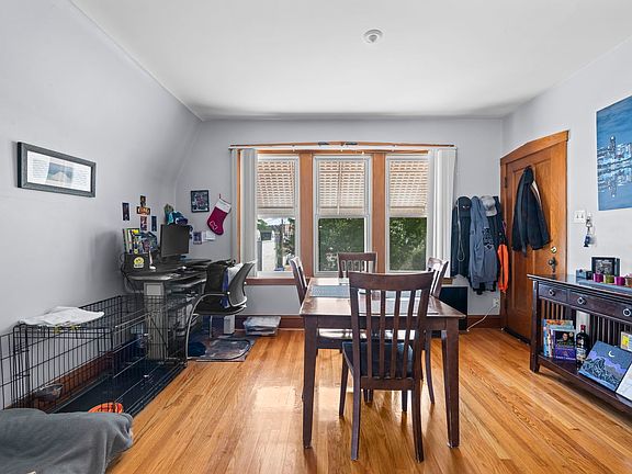 4th image of 5848 W Catalpa Ave