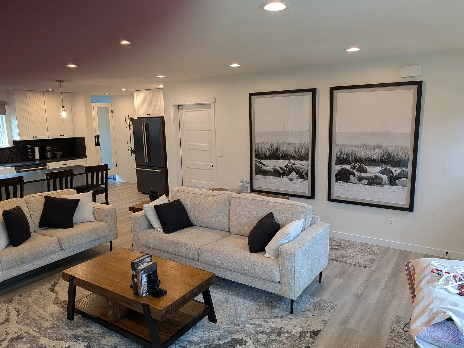 221 Avenue I — Photo 3