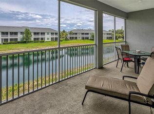 6954 Avalon Cir UNIT 707, Naples, FL 34112