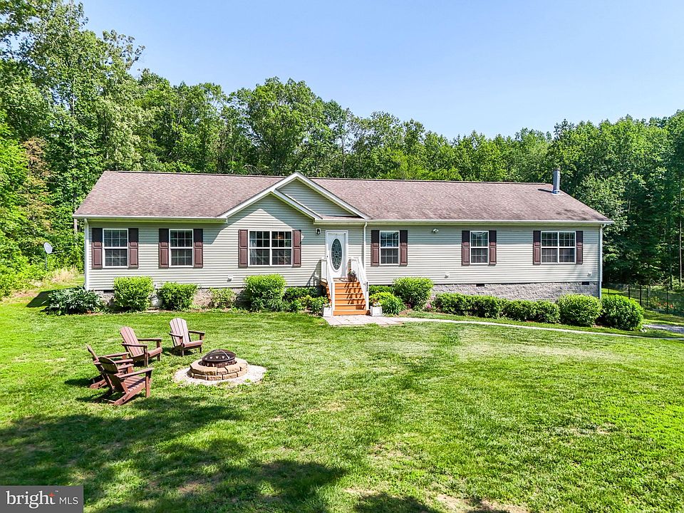 1st image of 8349 Squires Ln