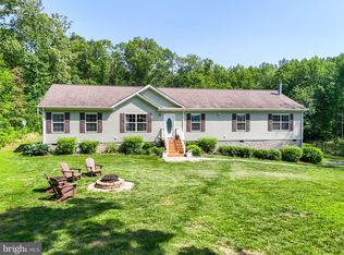 8349 Squires Ln, Warrenton, VA 20187