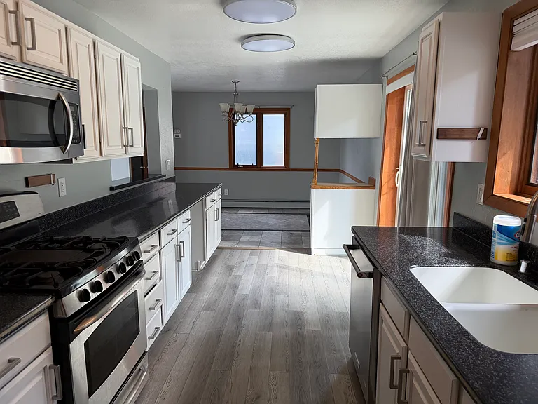 6671 Lawlor Cir — Photo 2