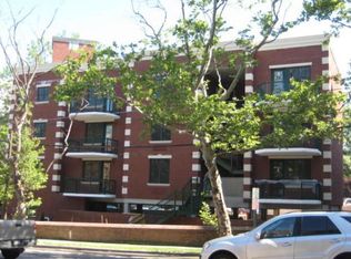 55 S Middle Neck Rd #4A, Great Neck, NY 11021