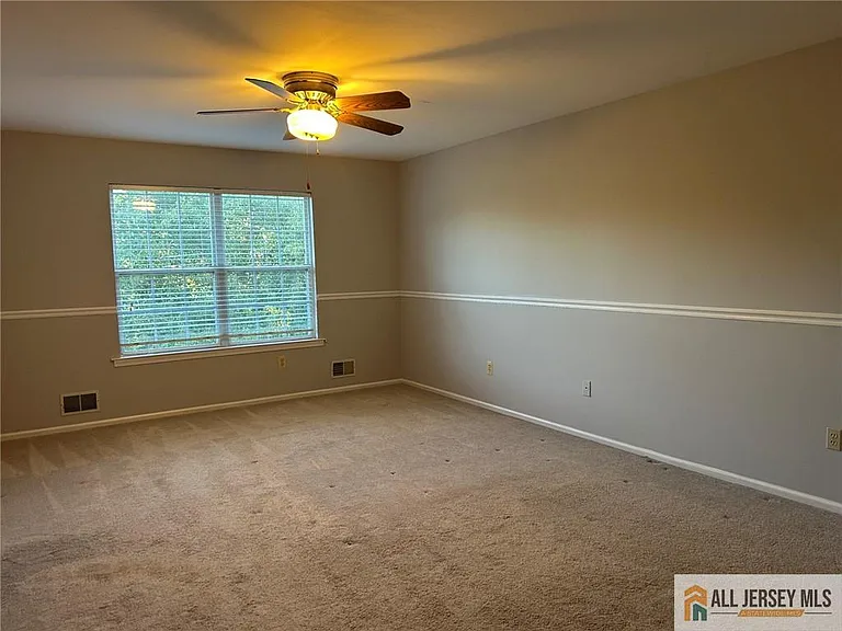 12 Colmart Way — Photo 10