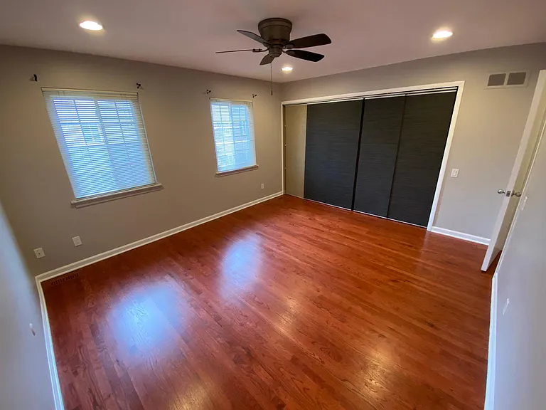 3415 W Forteen Mile Rd #11 — Photo 13