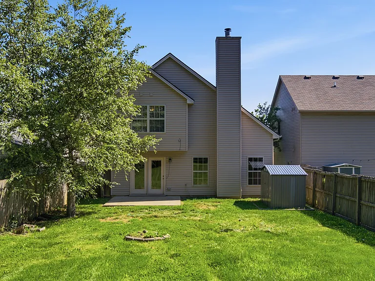 2560 Rockaway Pl — Photo 38