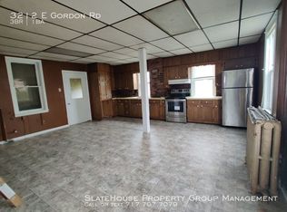 3212 E Gordon Rd, Gordonville, PA 17529