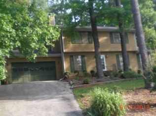1074 Bramwell Ln, Stone Mountain, GA 30083