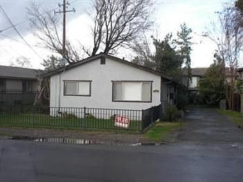 1st image of 2120 Evergreen Ave