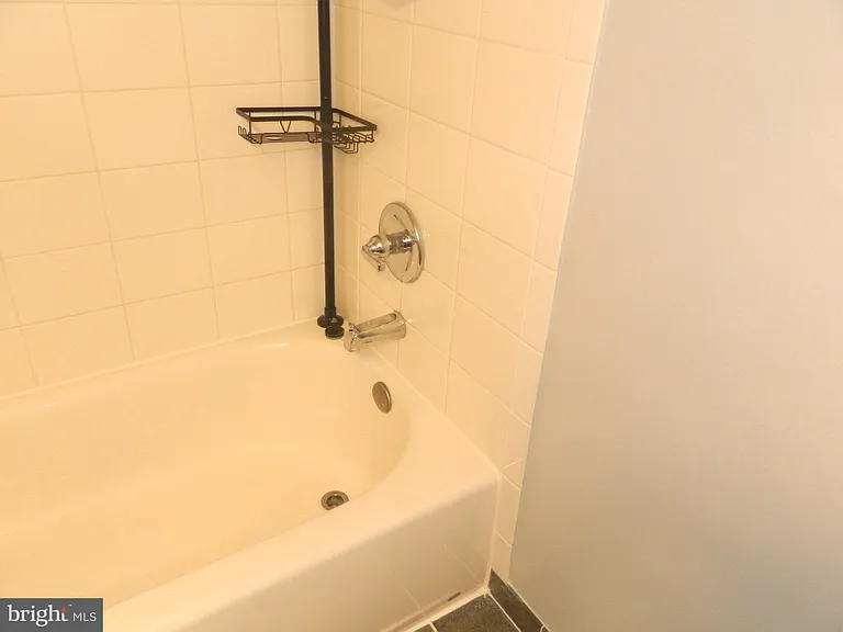 7925 Coriander Dr #12 — Photo 41