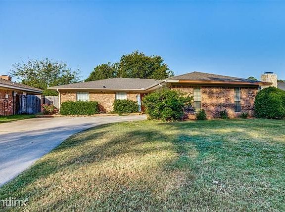 2nd image of 1519R Skyview Dr
