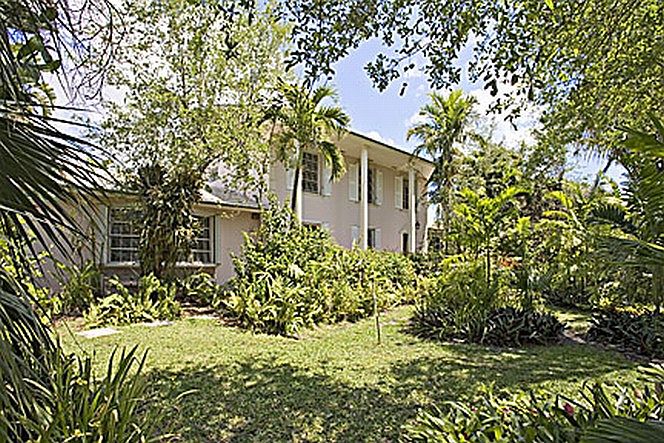 2nd image of 5055 SW 83rd St