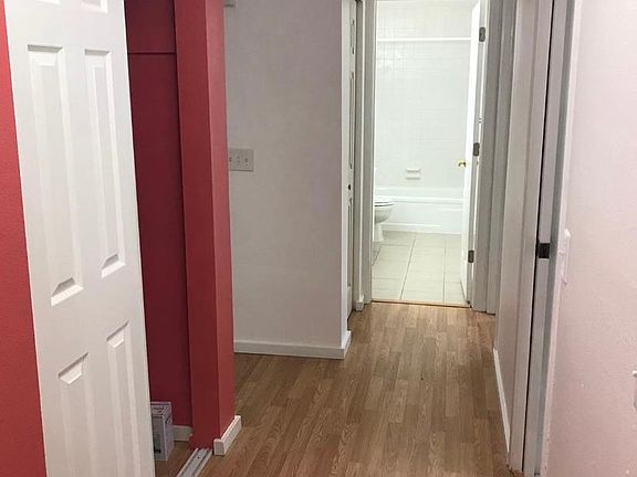 4th image of 1726 156th Ave NE