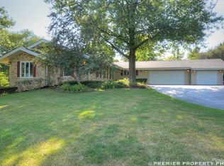 687 Golf Club Ln, Frankfort, IL