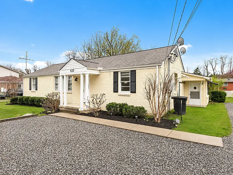 425 Perkins Dr — Photo 21
