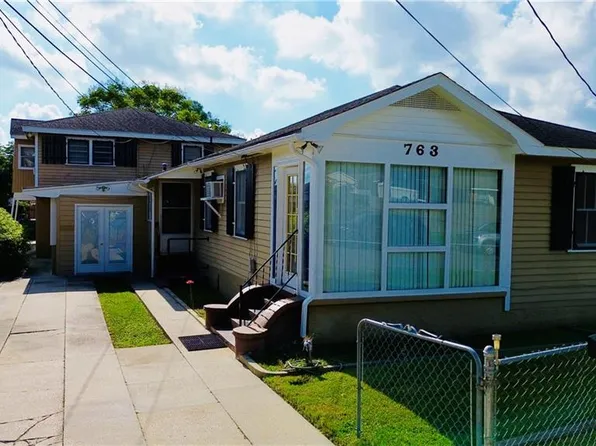 763 Avenue F, Westwego, LA 70094