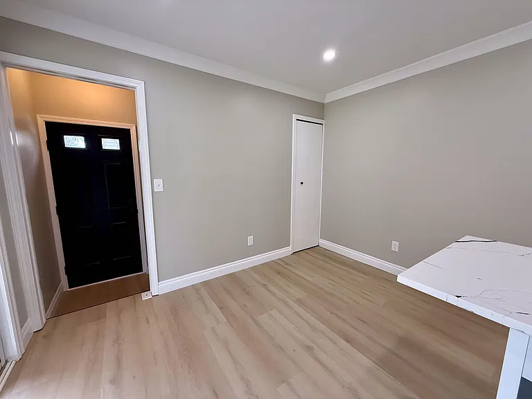 18144 N Oak Dr — Photo 10