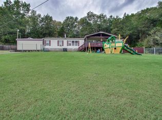 53 Switchboard Rd, Brush Creek, TN 38547