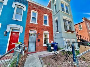 936 4th St NE, Washington, DC 20002