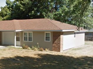 1905 Bellerive Dr, Nixa, MO 65714