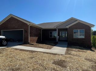 109 Antler Ridge Dr, Frankfort, KY 40601