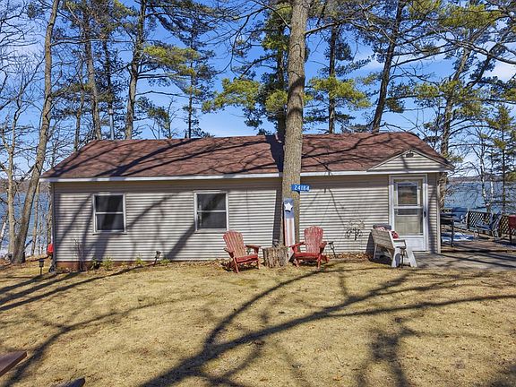 3rd image of 24184 Vacation Ln