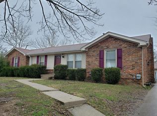 513 Morrison Dr, Clarksville, TN 37042
