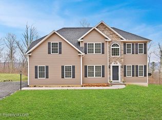 245 Hobbie Rd, Drums, PA 18222