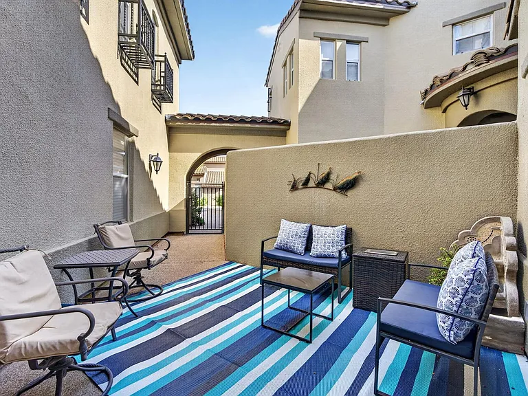 20802 Grayhawk Dr #1087 — Photo 10