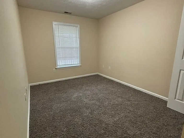 101 Braxton Ct — Photo 20