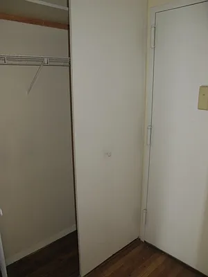 Rented by Manhattan Flats | media 56