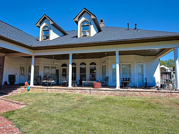 4th image of 451 Brookwood Estates Dr