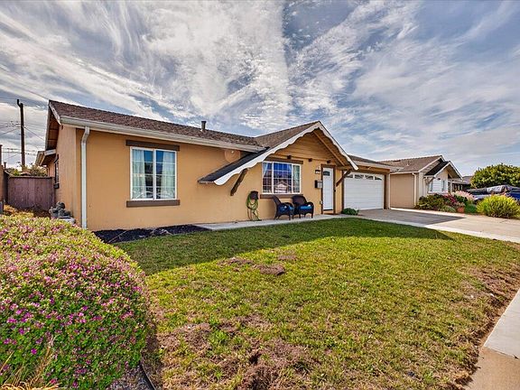 2nd image of 1832 Pescadero Dr