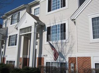 2415 Oakfield Ct, Aurora, IL 60503