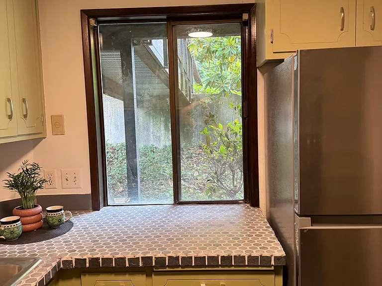 2671 Woodstone Pl — Photo 6