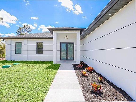 3rd image of 1124 Edelweiss ST E