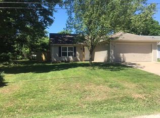 1010 Still Meadow Rd, Merriam Woods Village, MO 65740