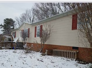 225 Ridge Rd, Hendersonville, NC 28792