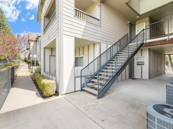 14019 NE 20th Ave APT 73J, Vancouver, WA 98686