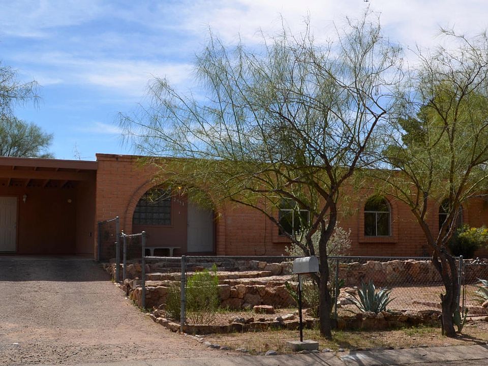 1st image of 2951 W Calle Pajarito