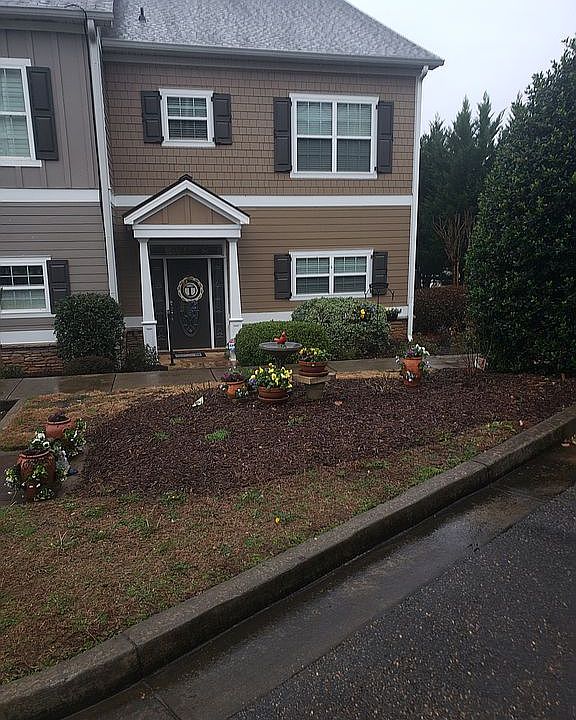 Front of Townhome/End Unit