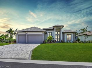 11683 Royal Tee Cir, Cape Coral, FL 33991