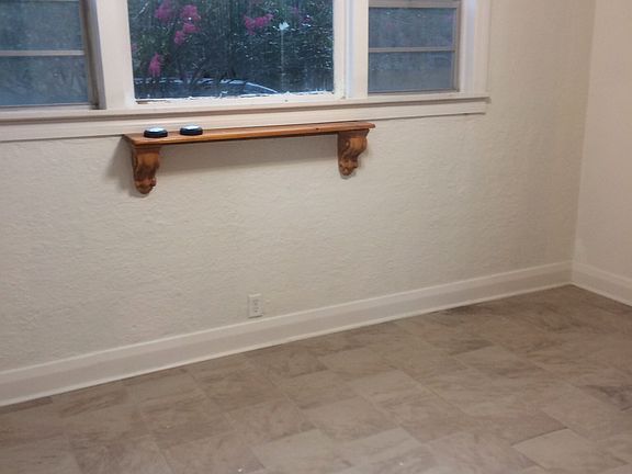 2nd image of 8500 N Boulevard