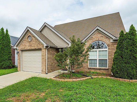 2nd image of 2472 Rockaway Pl