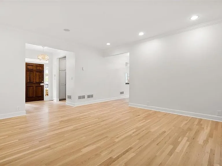 2190 Stephen Long Dr NE — Photo 7